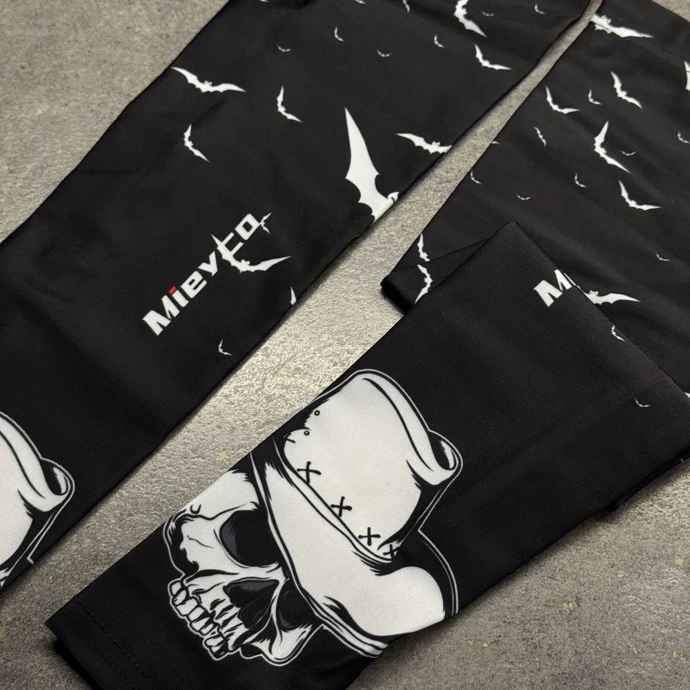 Mieyco Halloween Gaming Sleeve, Black with White Print — photo 2